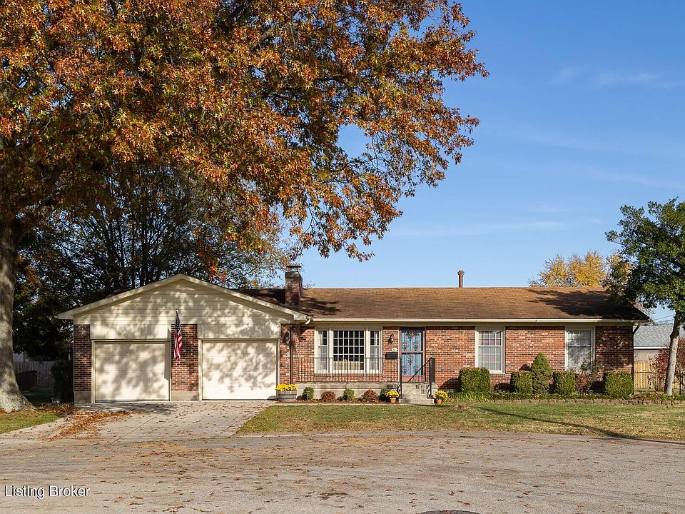 1st image of 6101 Clovelly Ct