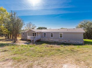 108 Donna Dr, Ingram, TX 78025