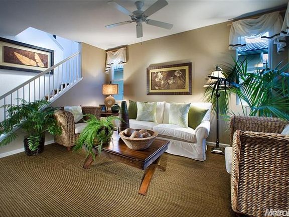 4th image of 584 Willie Hausey Way