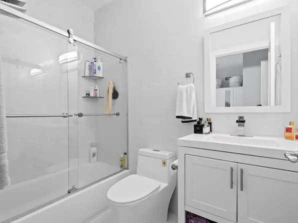 114 Bleecker Street image 10 of 24