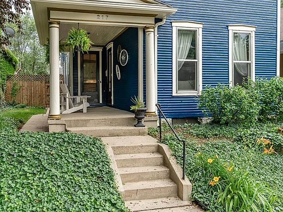4th image of 217 Perrine St