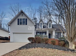 609 Two Gait Ln, Simpsonville, SC 29680