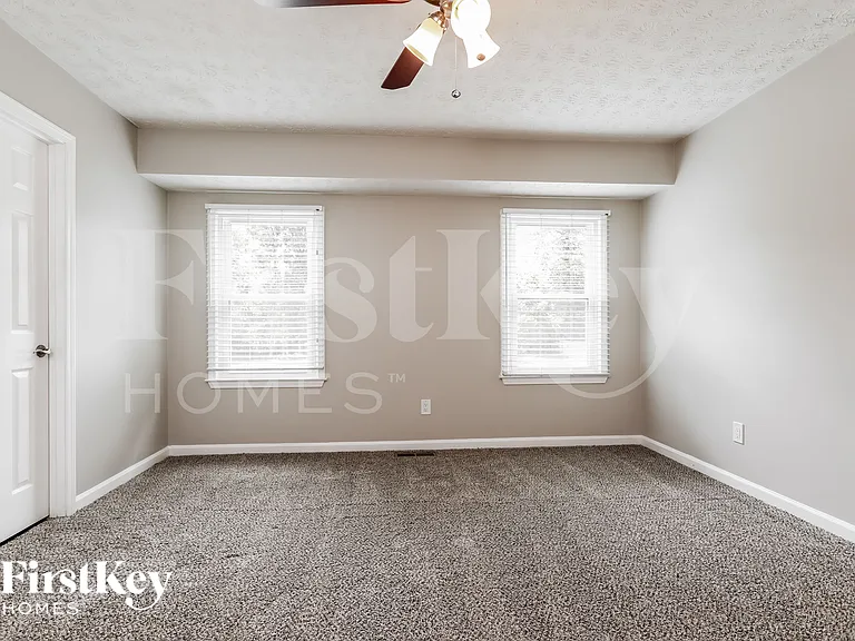 2097 Blackberry Cir — Photo 7