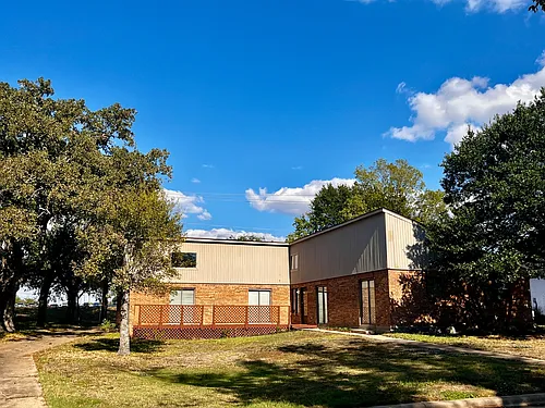 2600 Arbor Dr Photo 1