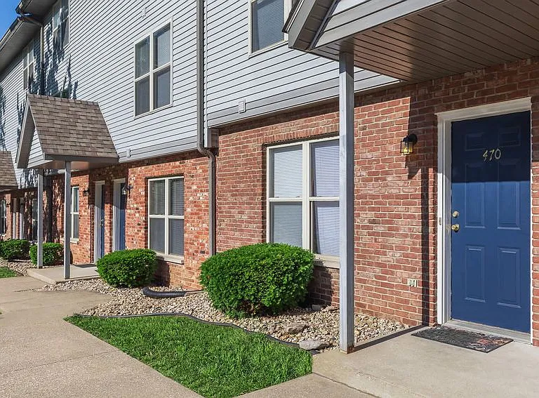 On-Site Maintenance means handsome Exteriors