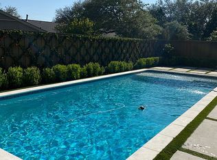 5738 Club Oaks Dr, Dallas, TX 75248