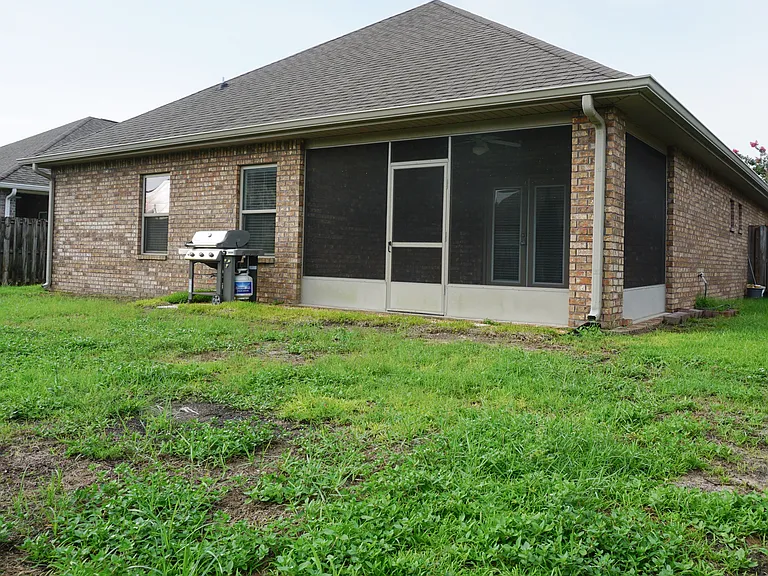 656 Teal St — Photo 33