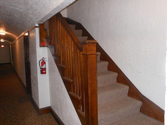3rd image of 3865 E Layton Ave APT 6