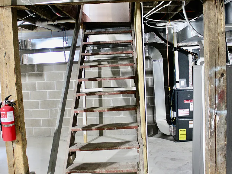 551 Lincoln Ave — Photo 21