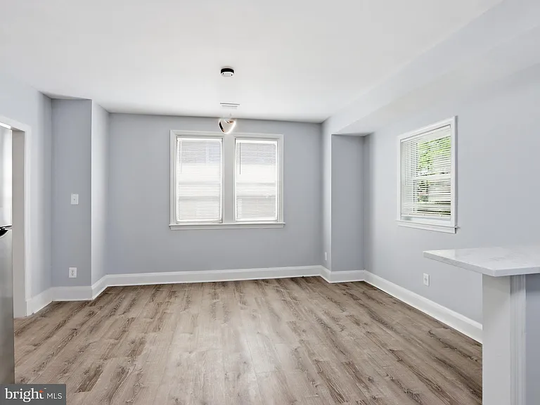 5112 Crosswood Ave — Photo 9