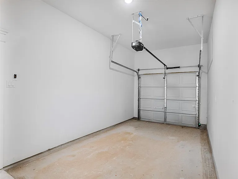 4103 E Toliver St — Photo 26