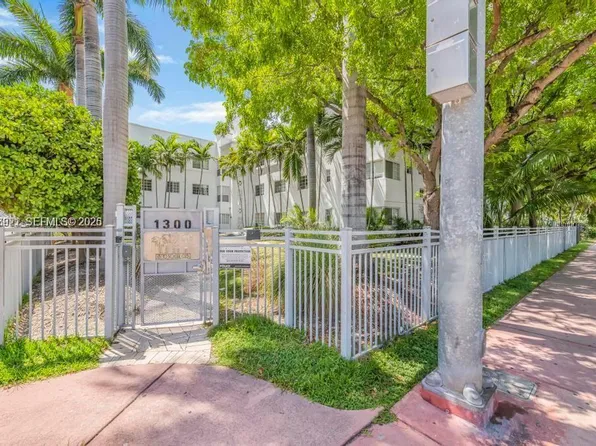 1300 Pennsylvania Ave, Miami Beach, FL