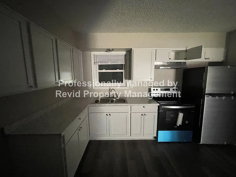2763 Dalewood Ave — Photo 8