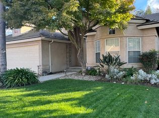 2829 E Ryan Ln, Fresno, CA