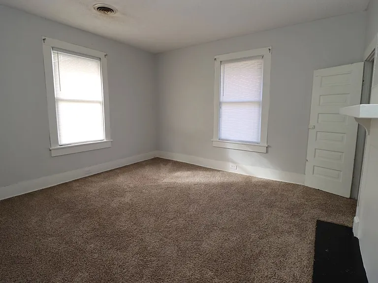 4910 Colonial Dr — Photo 18