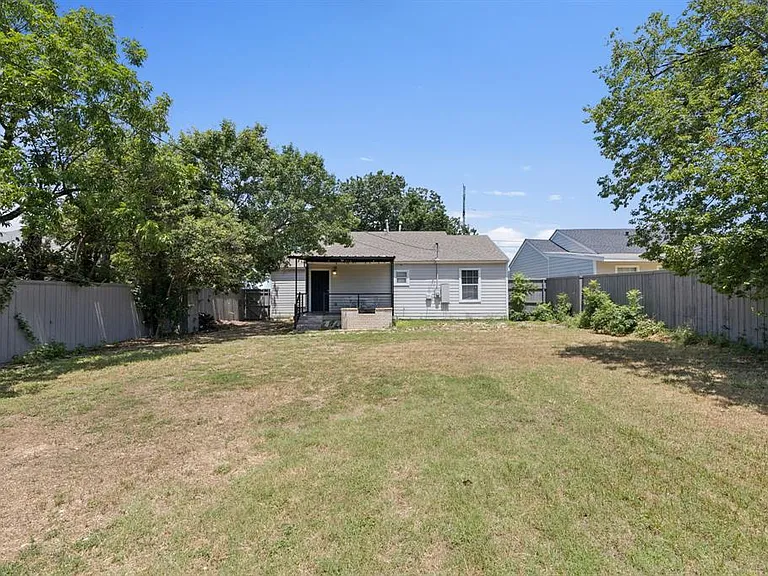 3222 Inwood Rd — Photo 24