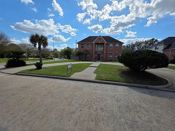 5th image of 20615 Gable Ridge Dr