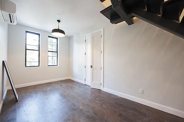 Rented by Brooklyn Group | media 36