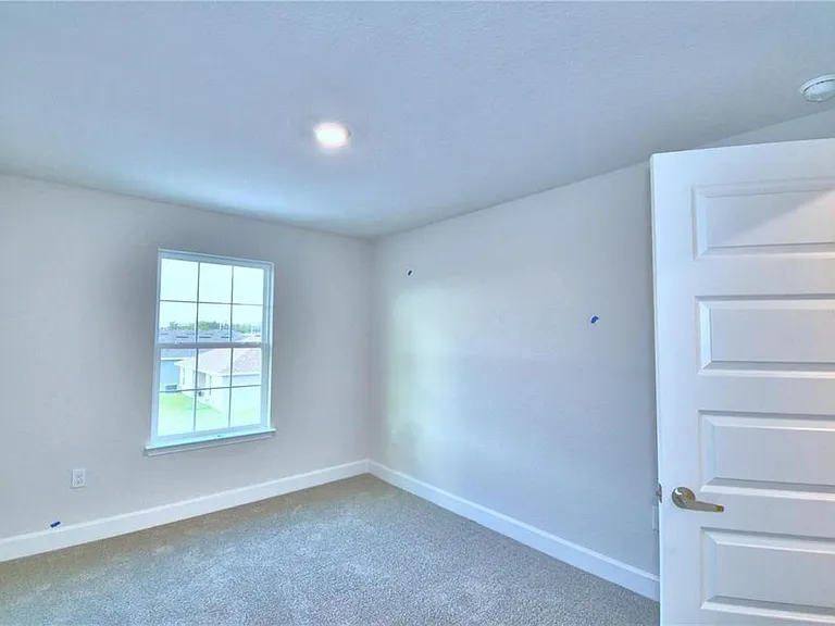 906 Sofia Ln — Photo 19