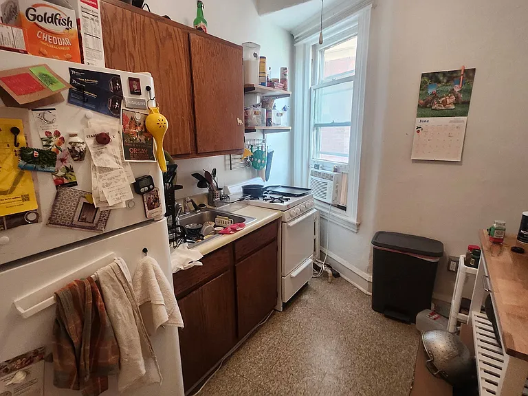 4625 Hazel Ave #2R — Photo 4