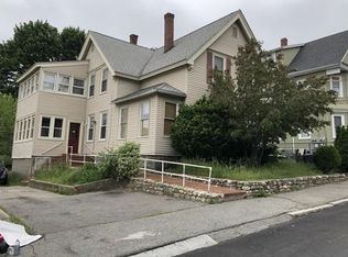 15 Clarke St, Lawrence, MA 01841