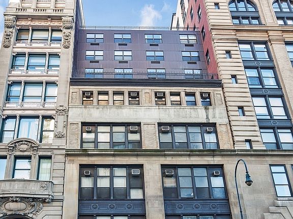 5th image of 60 W 14th St APT 4D