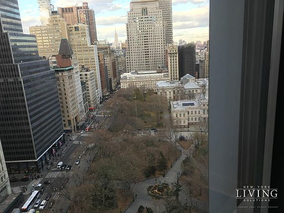 4th image of 15 Park Row APT 20N