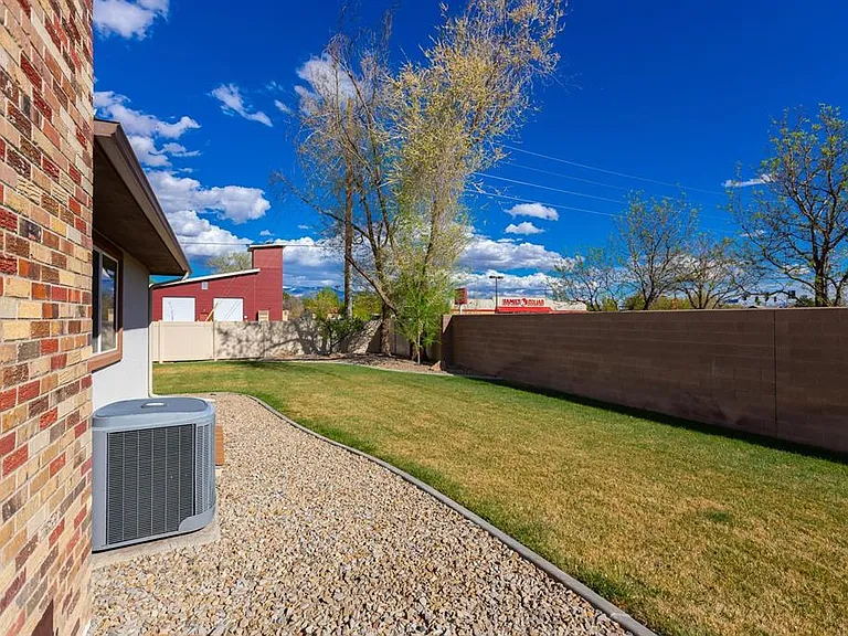 2999 Fort Garland Dr — Photo 33