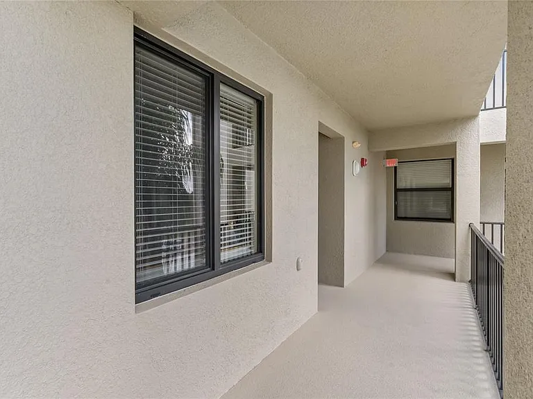7015 River Hammock Dr #306 — Photo 34