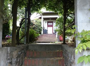 9644 51st Ave S, Seattle, WA 98118