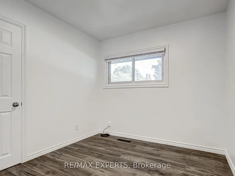 130 North St W — Photo 17