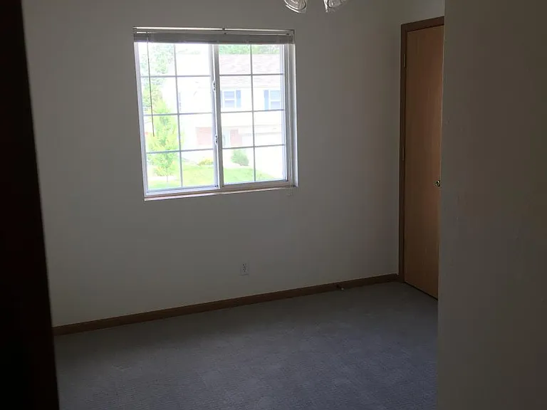 7519 N 285th Avenue Cir — Photo 16