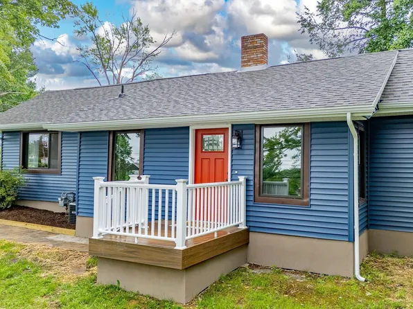 1241 Tyrone Rd, Morgantown, WV 26508