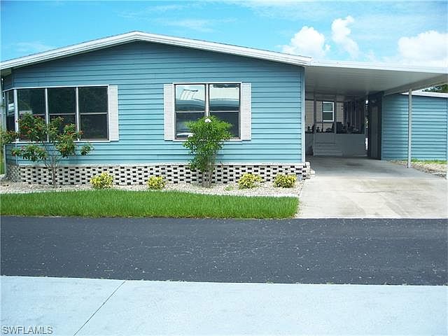 1st image of 9817 Creekwood Ln