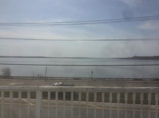 252 Veranda St, Portland, ME 04103