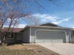 2760 S Rifle St, Aurora, CO 80013