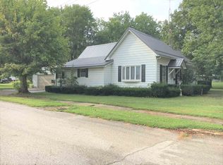 121 S Anderson St, Sandborn, IN 47578