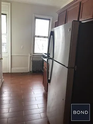 Rented by Bond New York | media 21