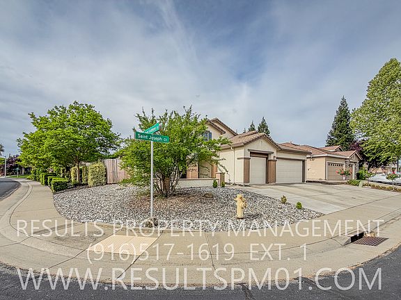 3rd image of 301 Saint Joseph Ct