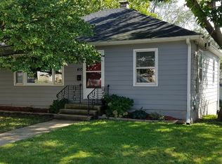 410 E 7th St, Dixon, IL 61021