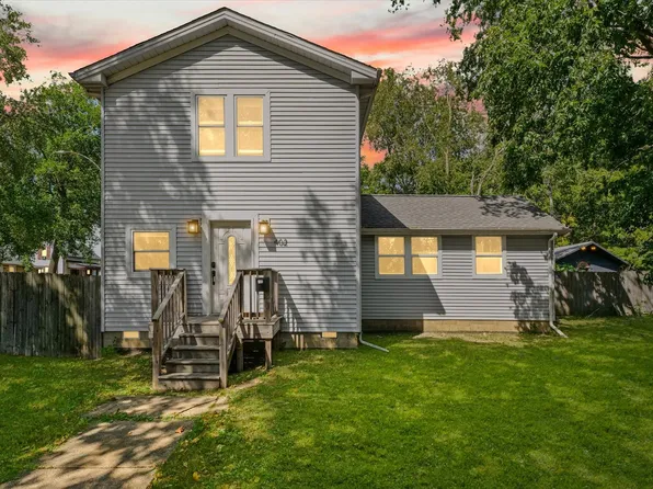 402 E Park St, Champaign, IL 61820