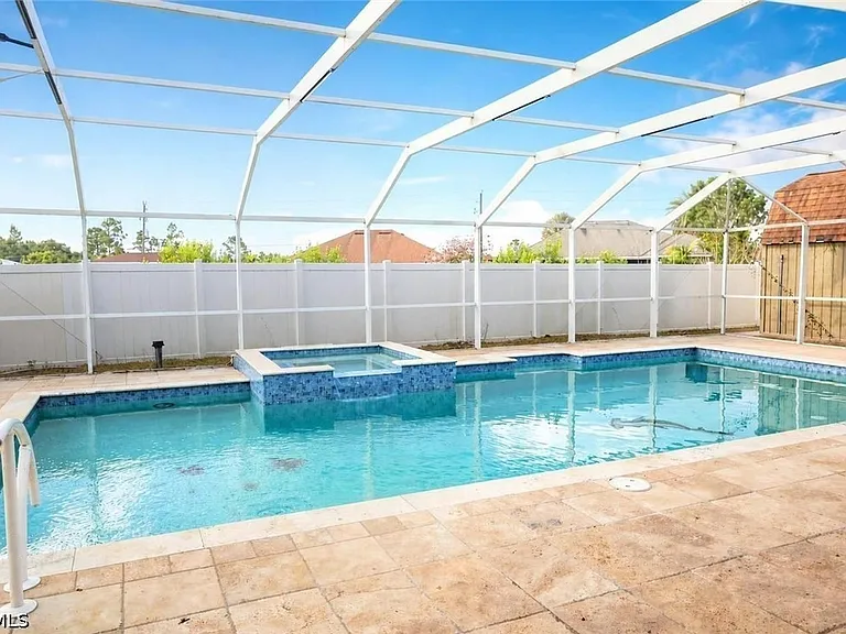 432 Willowbrook Dr — Photo 16