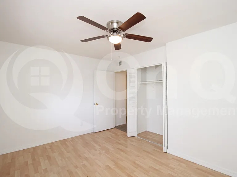 4526 N 15th Ave — Photo 18