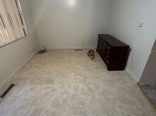 2726 Cumings Ave, Flint, MI 48503