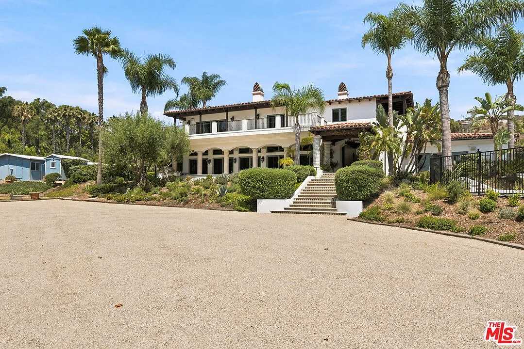 6 bed, 7.0 bath, $33,000 — Photo 2