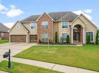 1405 W Plymouth St, Broken Arrow, OK 74012