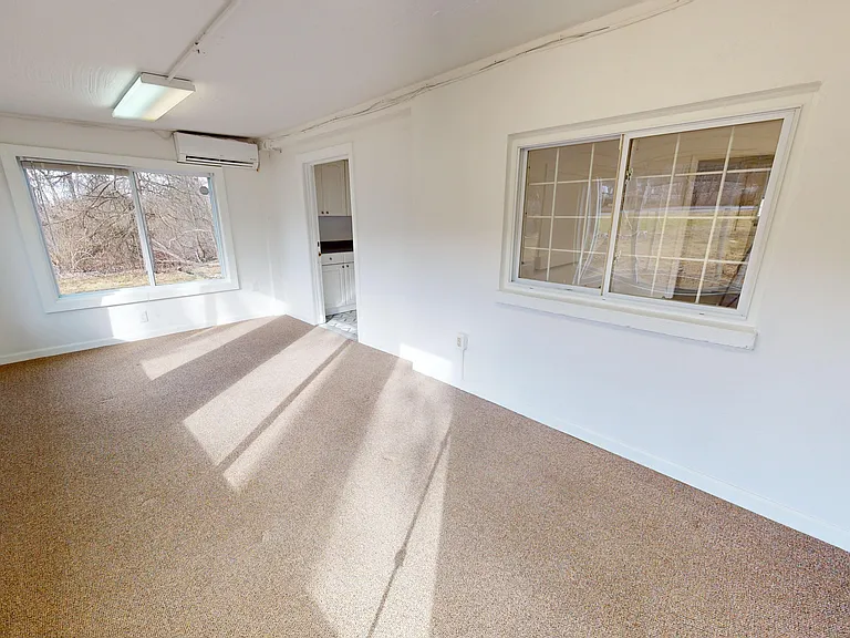 5223 John Marshall Hwy — Photo 38