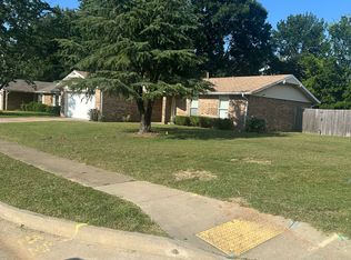 9101 Bryn Mawr Cir, Fort Smith, AR 72908