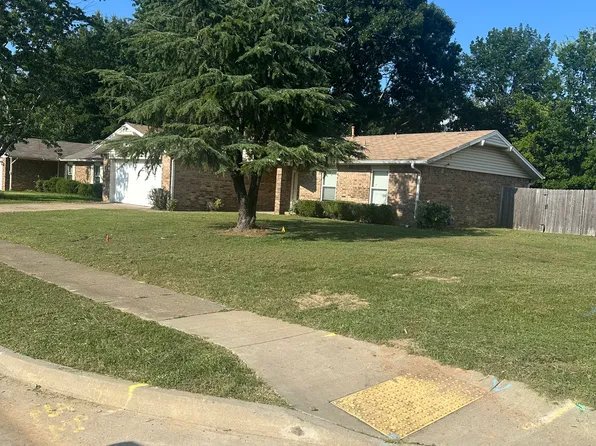 9101 Bryn Mawr Cir, Fort Smith, AR 72908