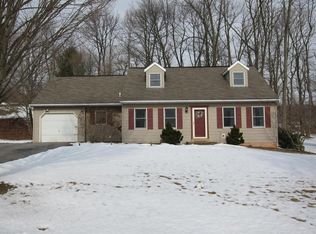 918 Hannah Dr, Lititz, PA 17543